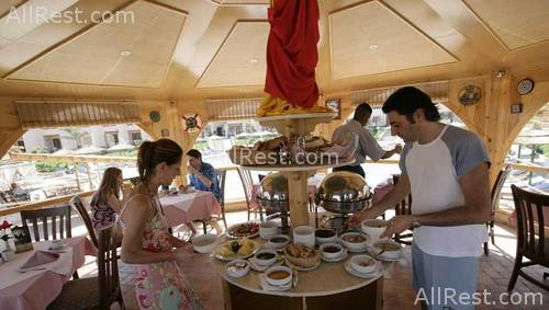 Flamenco Beach Resort 11